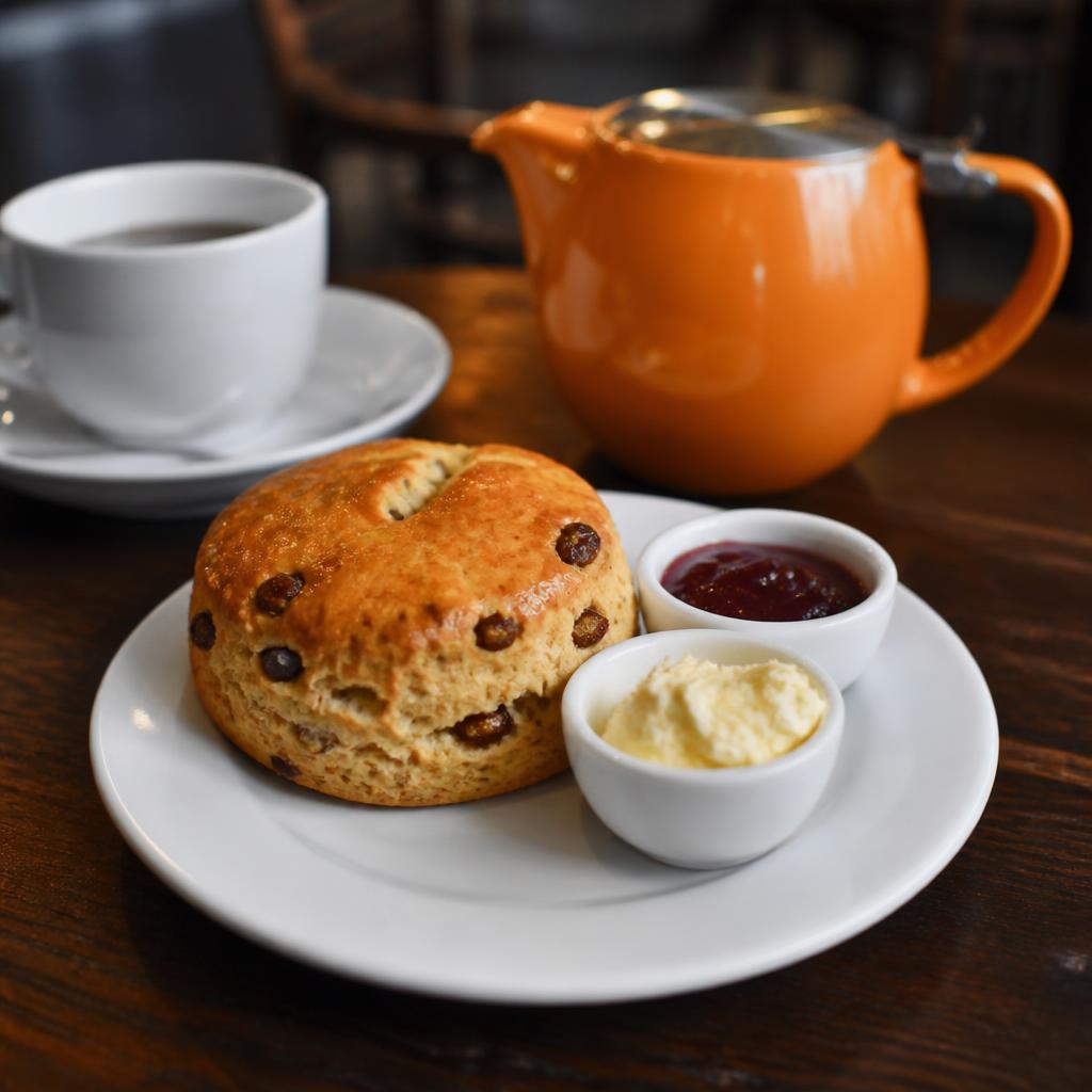 Fruit scone